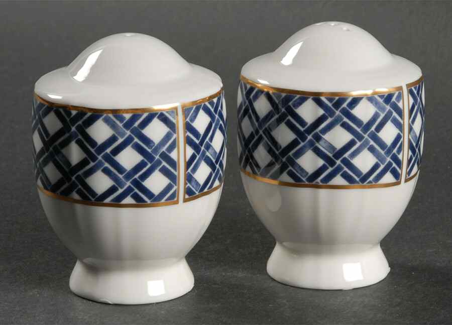 Lattice Salt & Pepper Set by Ralph Lauren China-1