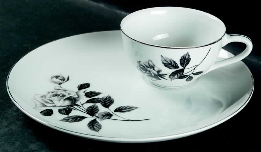 Grey Rose Snack Plate & Cup Set by Laurel (Japan)-1