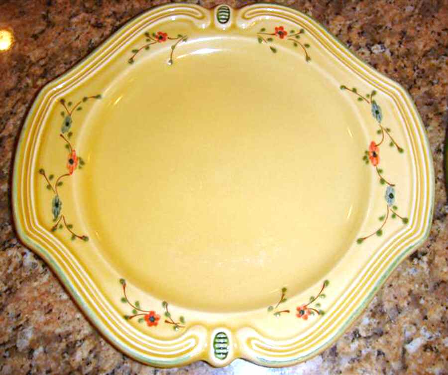 LVA4 Dinner Plate by Le Poet-Laval-1