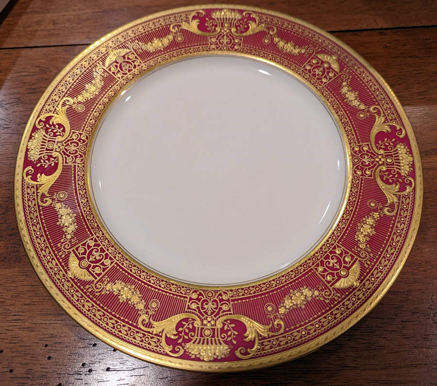 B352R Maroon (Smooth) Service Plate (Charger) by Lenox-1