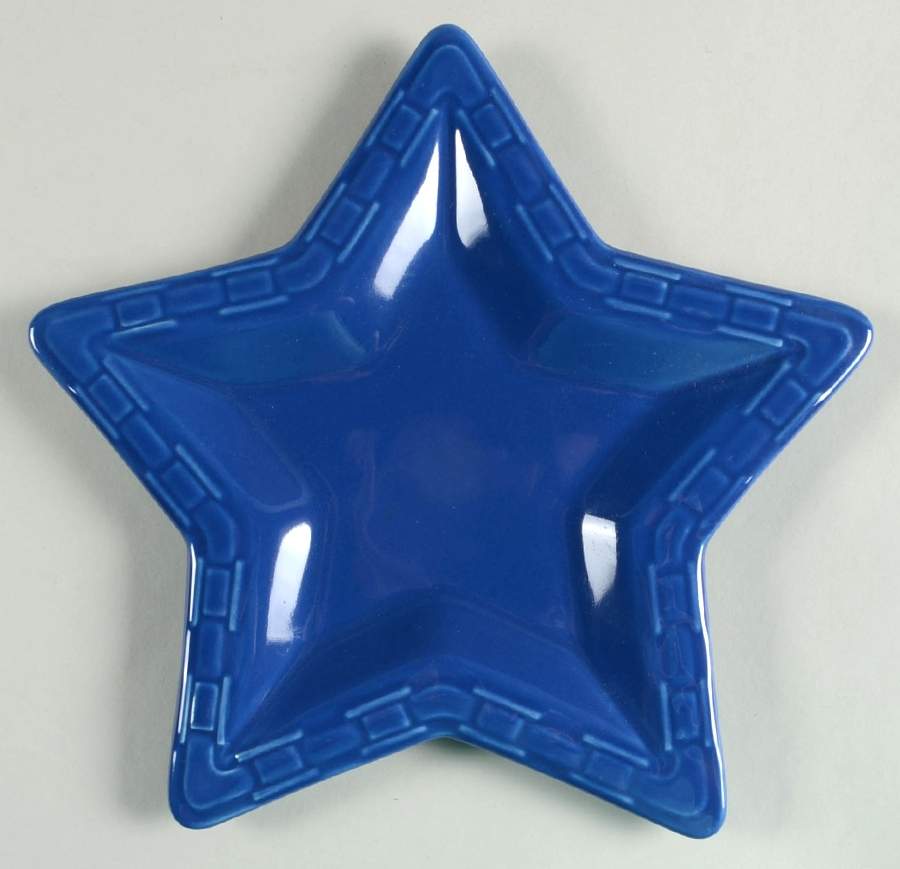 Woven Traditions Cornflower 10" Star Shaped Plate by Longaberger-1