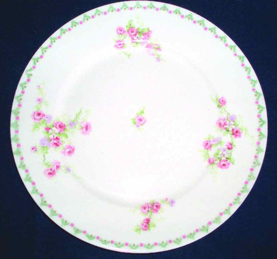 M3W7 Salad Plate by Maureil Chapeau & Charles-1