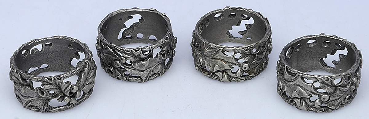 American Holly Metal Napkin Ring - Set of 4 by Longaberger-1
