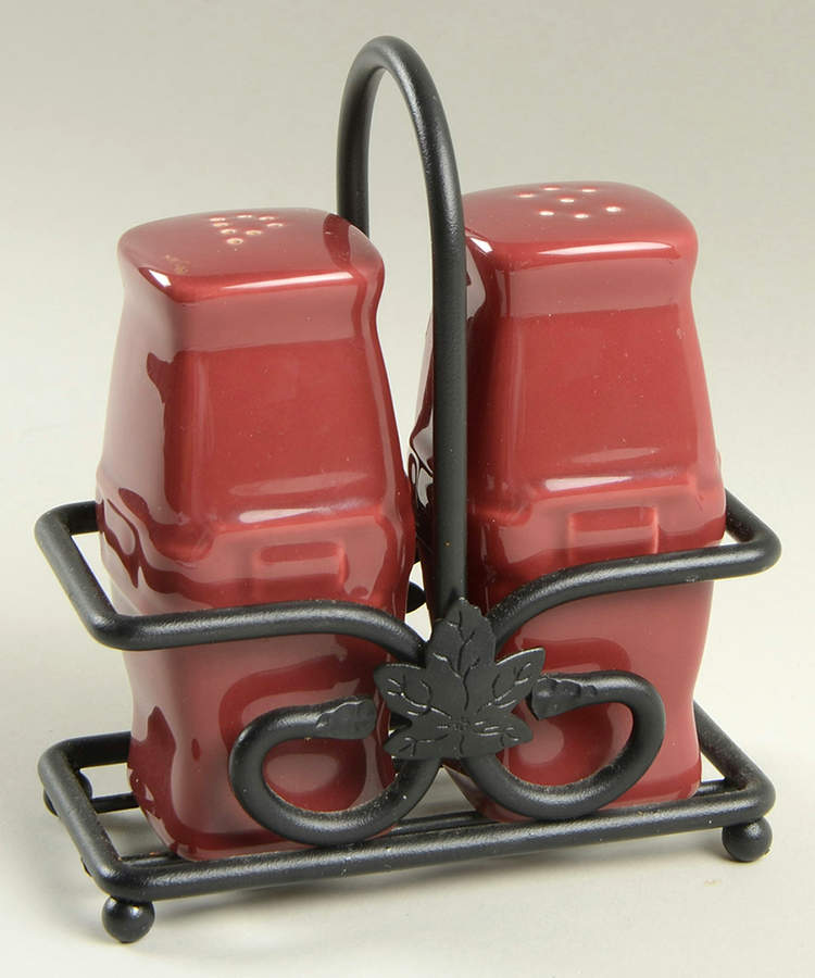 Woven Traditions Paprika Salt & Pepper w/Metal Stand (SAPM2) by Longaberger-1