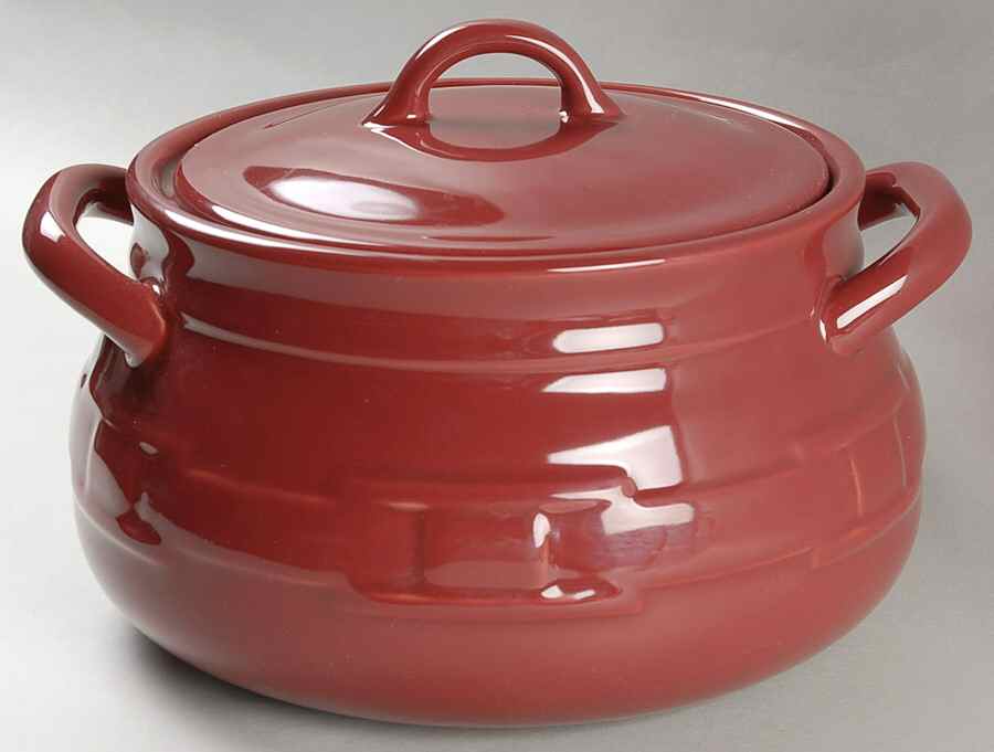 Woven Traditions Paprika Tureen &  Lid by Longaberger-1