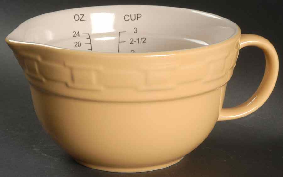 Woven Traditions Butternut Measuring Cup by Longaberger-1