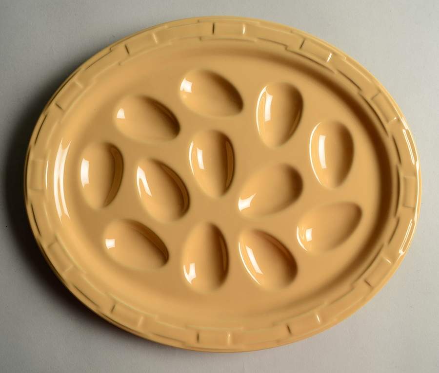 Woven Traditions Butternut Deviled Egg Platter by Longaberger-1