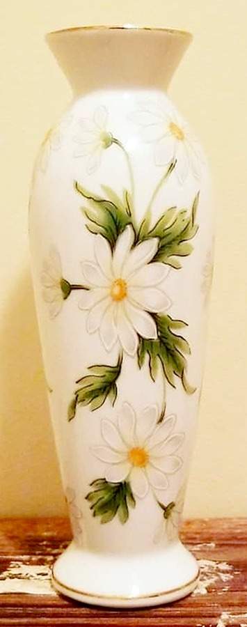 LEF75 Bud Vase by Lefton-1