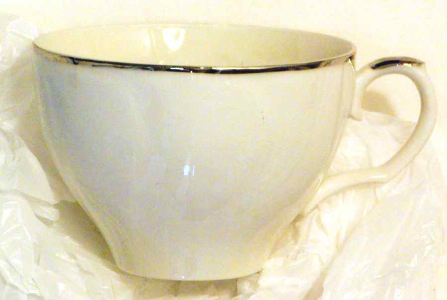 Anniversary Flat Cup by Laurel (Japan)-1