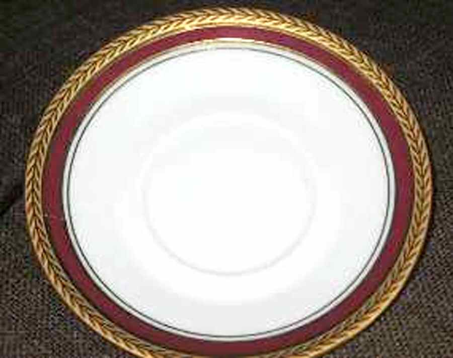 LFL8 Saucer by La Reine (France)-1