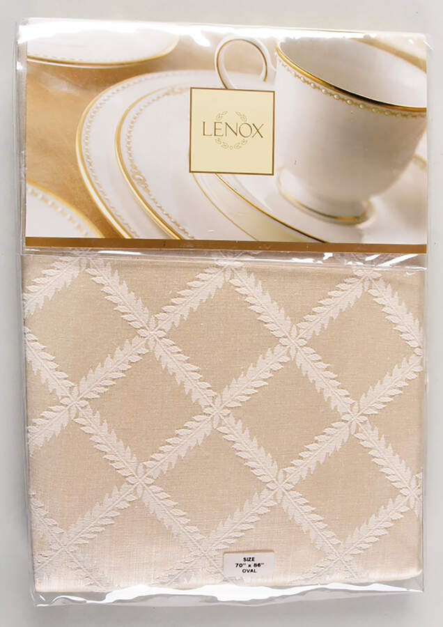 Laurel Leaf 70" x 86" Oblong Tablecloth by Lenox-1