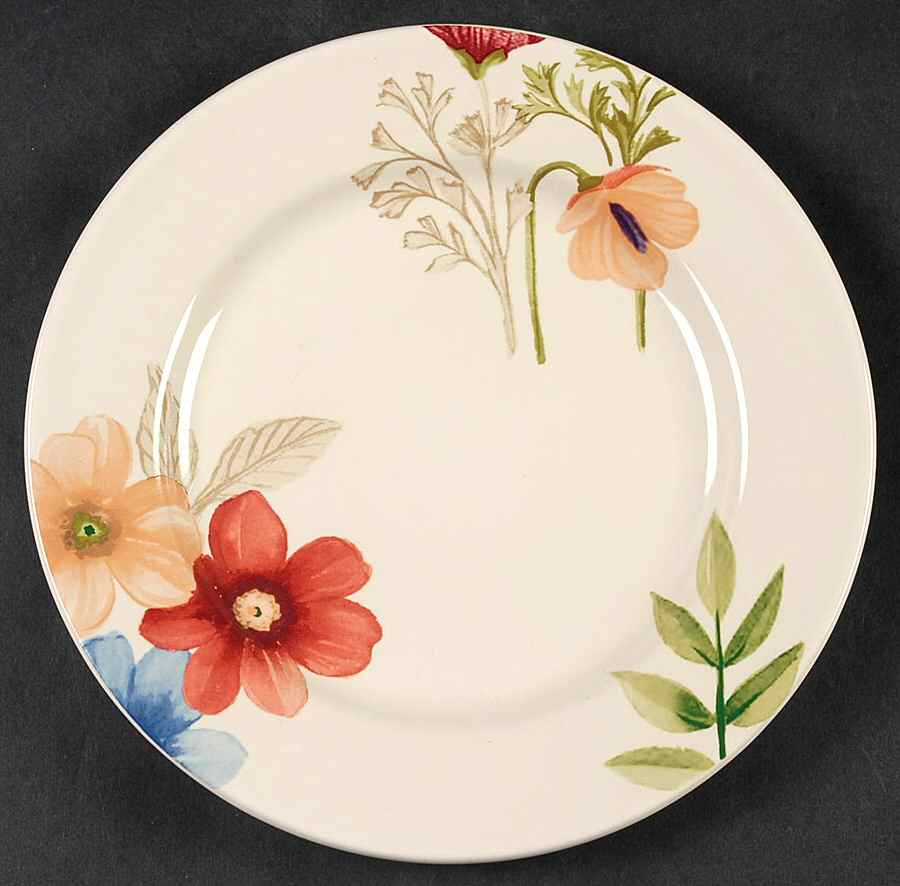 Botanical Fields Luncheon Plate by Longaberger-1