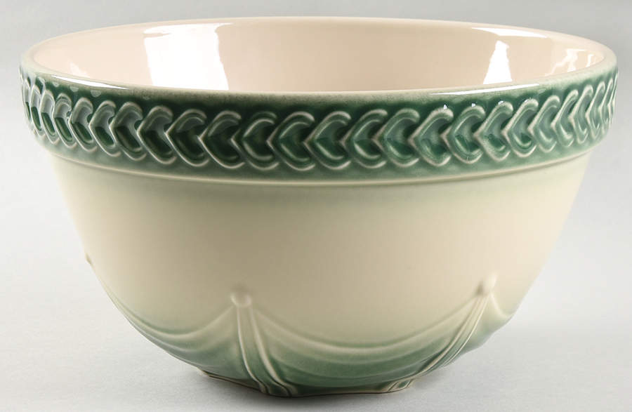 American Craft Ivy 9" Mixing Bowl by Longaberger-1