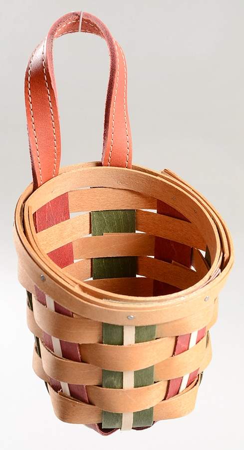 Baskets Holiday Sweets Basket (Extra Small Foyer) by Longaberger-1