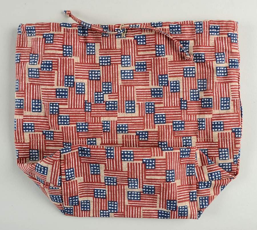 Baskets Pouch for 2002 Bee Basket by Longaberger-1