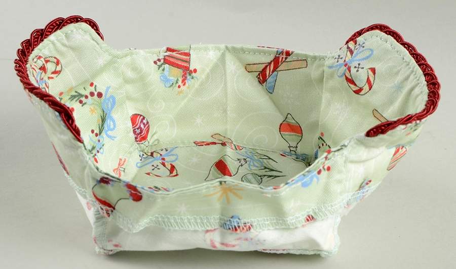 Baskets Liner for Square Basket (Holiday Helper) by Longaberger-1