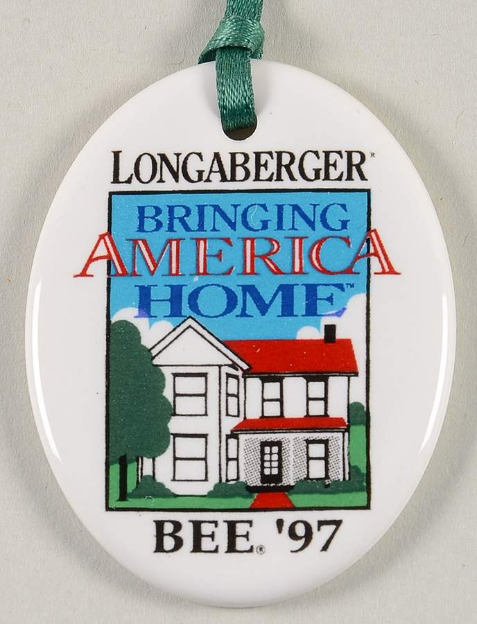 Baskets 1997 Bee "Bringing America Home" Tie-On Charm by Longaberger-1