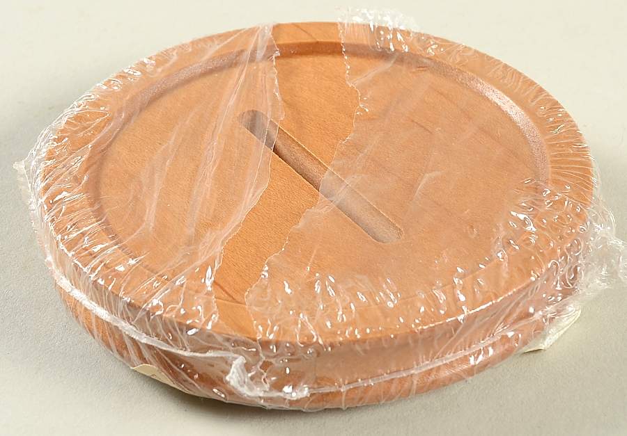 Baskets Blue Ribbon Pride Basket Lid by Longaberger-1