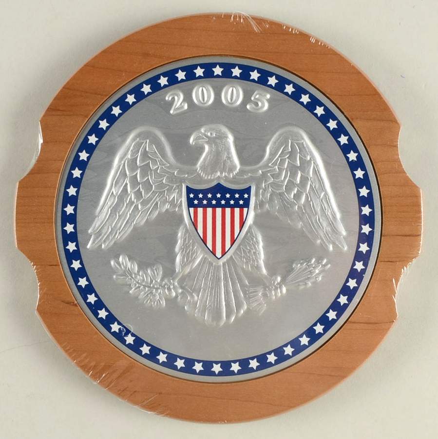 Baskets Lid for 2005 Inaugural Basket by Longaberger-1