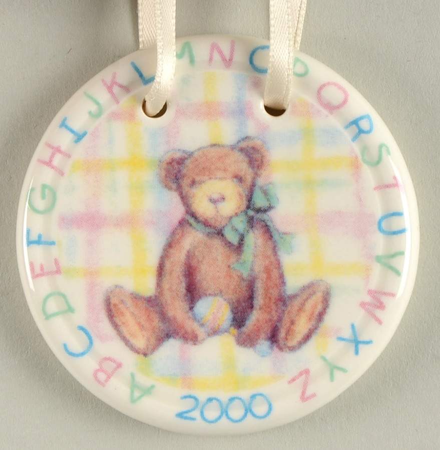 Baskets 2000 New Baby Basket Charm Tie-On by Longaberger-1