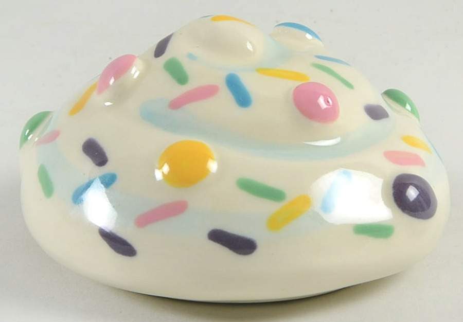 Baskets Ceramic Lid for Little Cupcake Basket by Longaberger-1