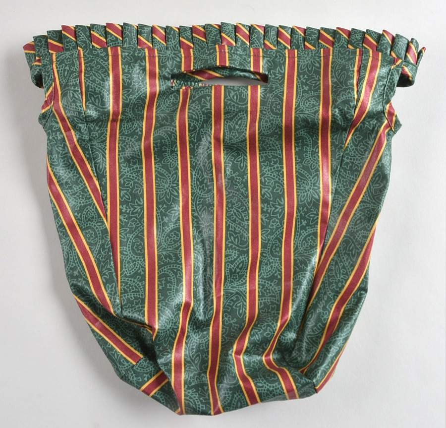 Baskets Over Edge Liner for Glad Tidings Basket by Longaberger-1