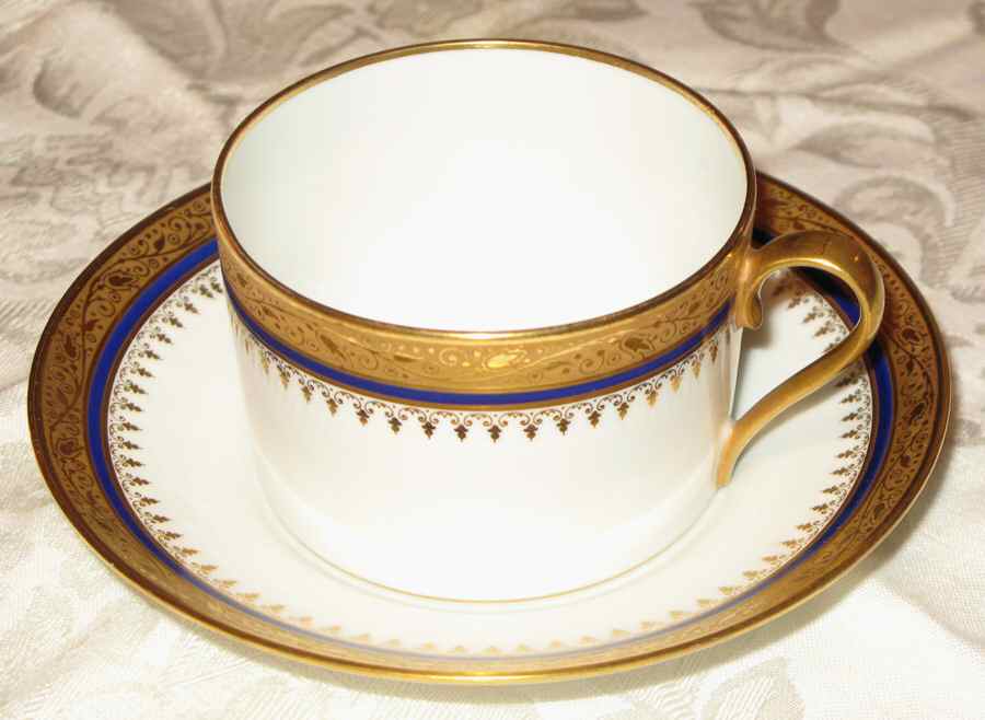 MQW1 Flat Cup & Saucer Set by Malivert Labesse Maravilla-1