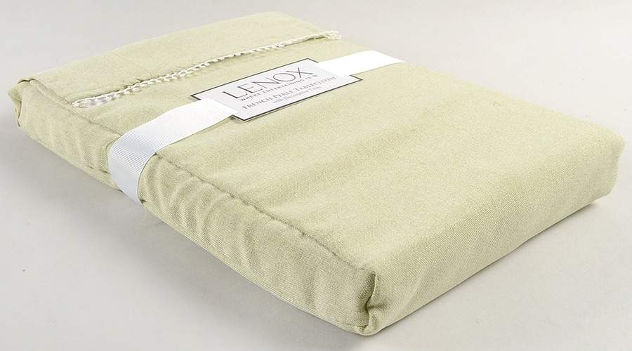 French Perle Pistachio Rectangular Tablecloth 60" X 102" by Lenox-1