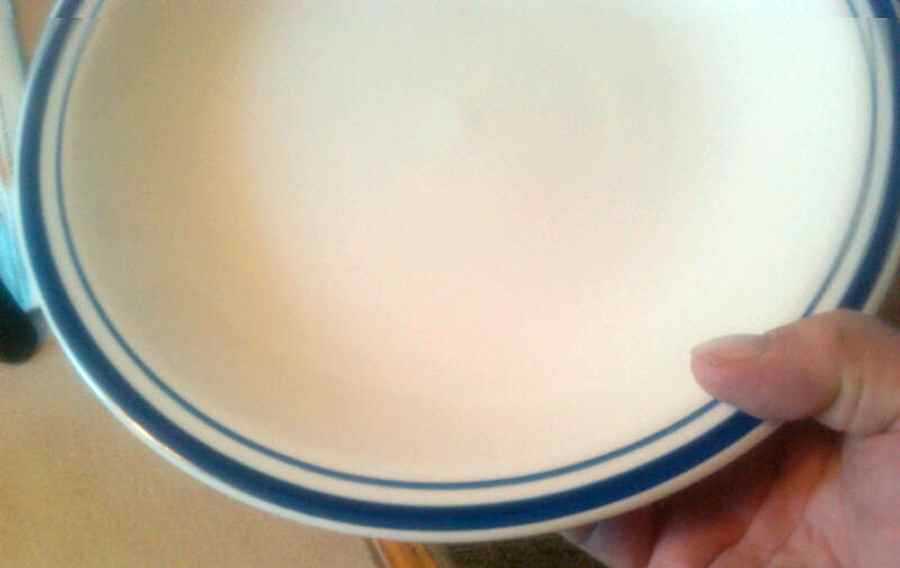 LDE2 Dinner Plate by La Mode Decor-1