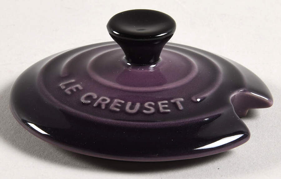 Cassis Lid for Condiment Pot by Le Creuset-1