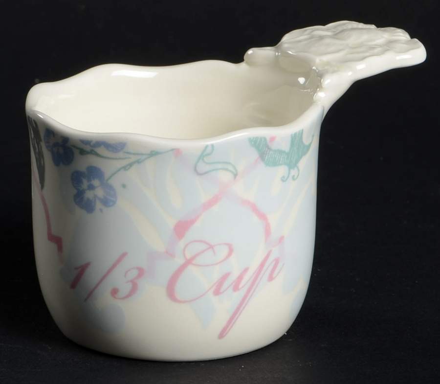 Collage 1/3 Cup Measuring Cup by Lenox-1