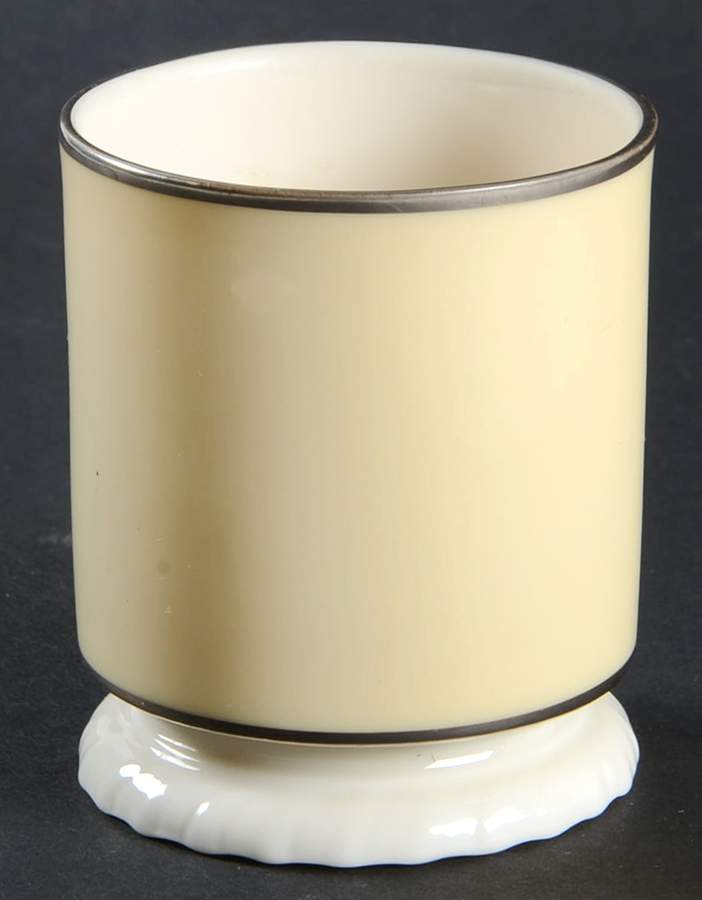 X-414-P-X-60-2 Cigarette Holder by Lenox-1