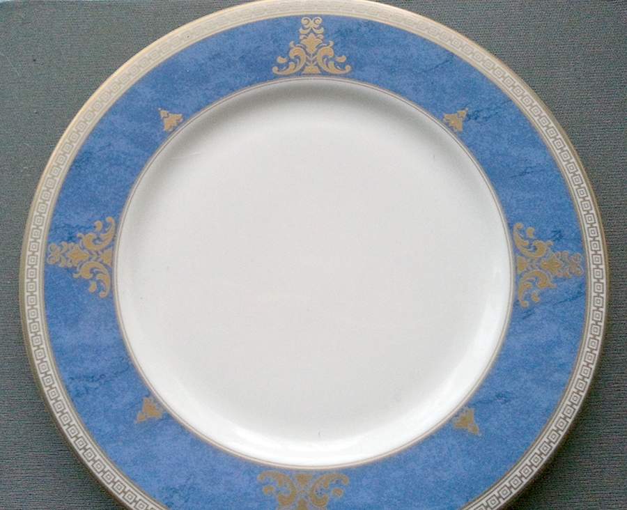 Tritone Dinner Plate by Le Perle-1