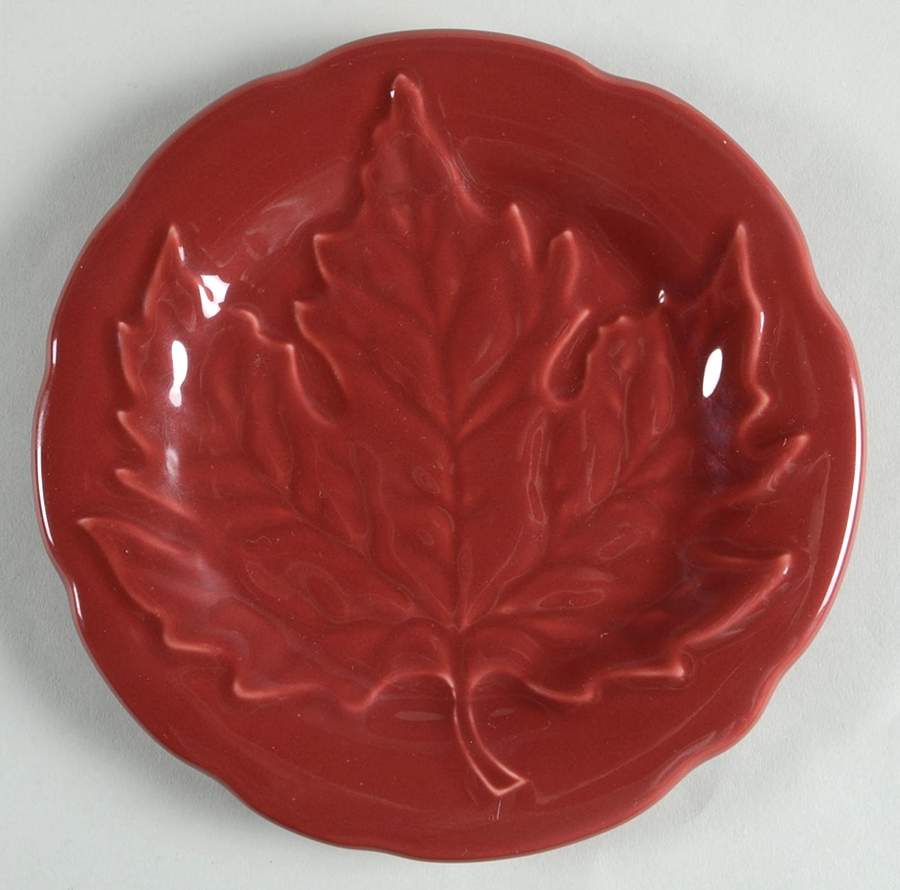 Leaf Dessert/Pie Plate by Longaberger-1
