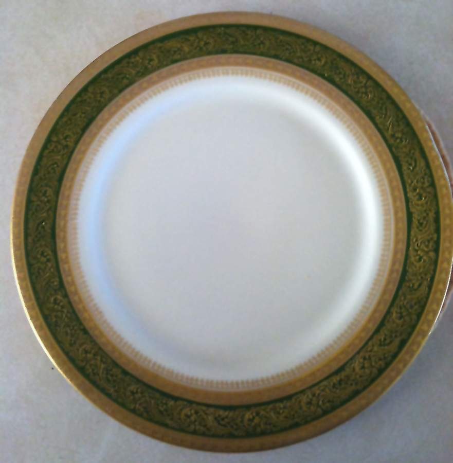 M3W13 Luncheon Plate by Maureil Chapeau & Charles-1