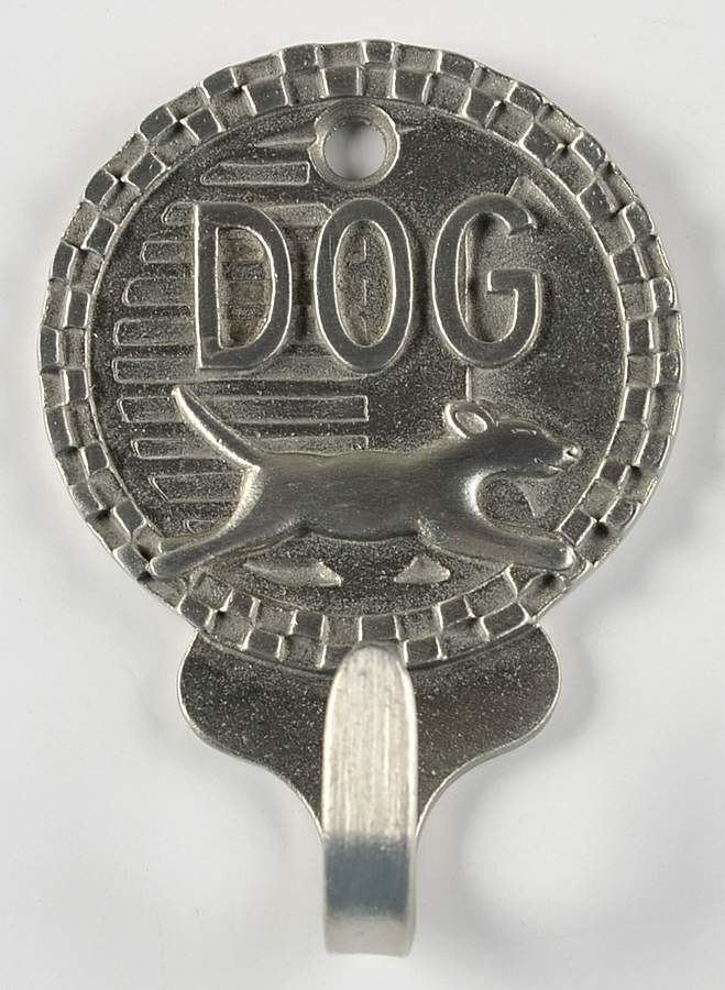 Mulligan Metal Dog Leash Hook by Longaberger-1