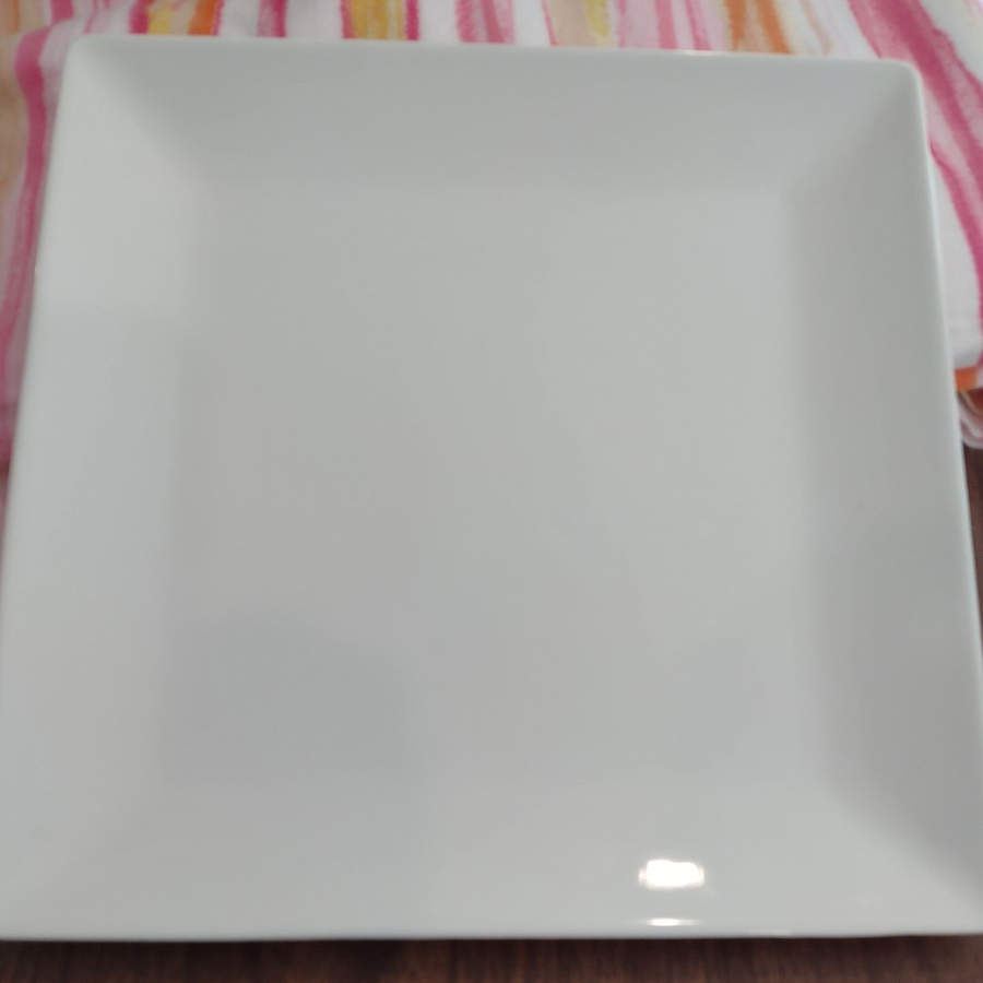 L2R2 Square Dinner Plate by La Rochelle-1