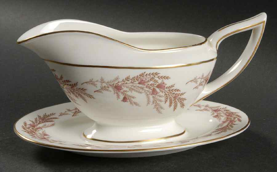 Bedford Gravy Boat with Attached Underplate by Minton-1