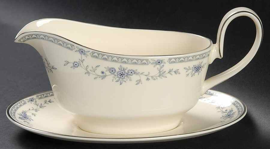 Bellemeade Gravy Boat & Underplate by Minton-1