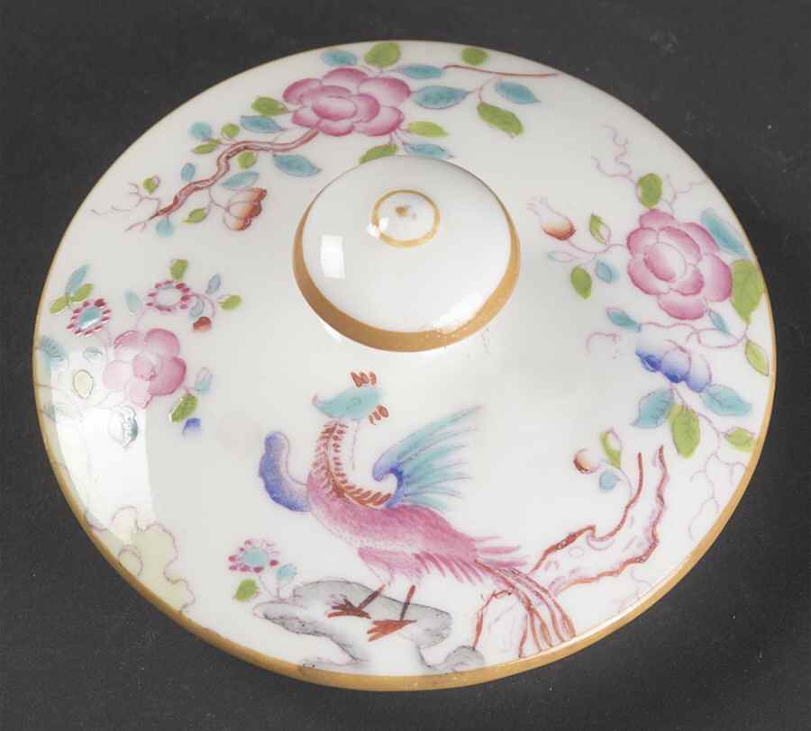 Cockatrice Pink (Smooth, Wreath Backstamp) Lid for Sugar Bowl by Minton-1