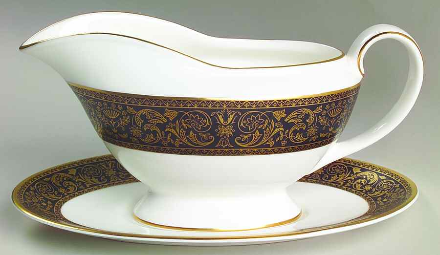 Grandee Gravy Boat & Underplate by Minton-1