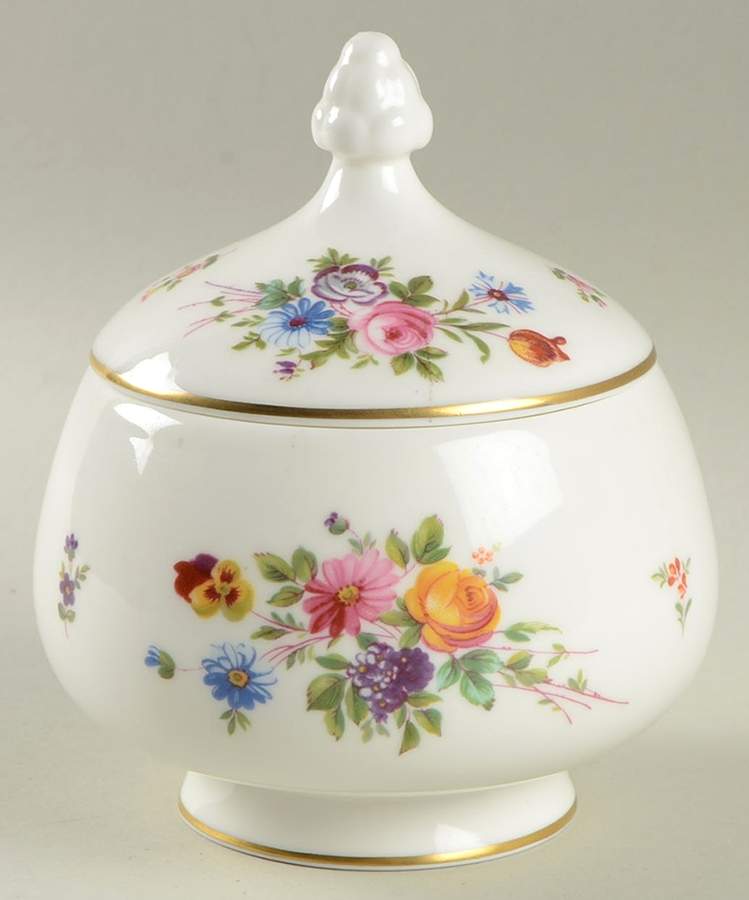 Marlow (Newer, Wreath Backstamp) Footed Bon Bon & Lid by Minton-1