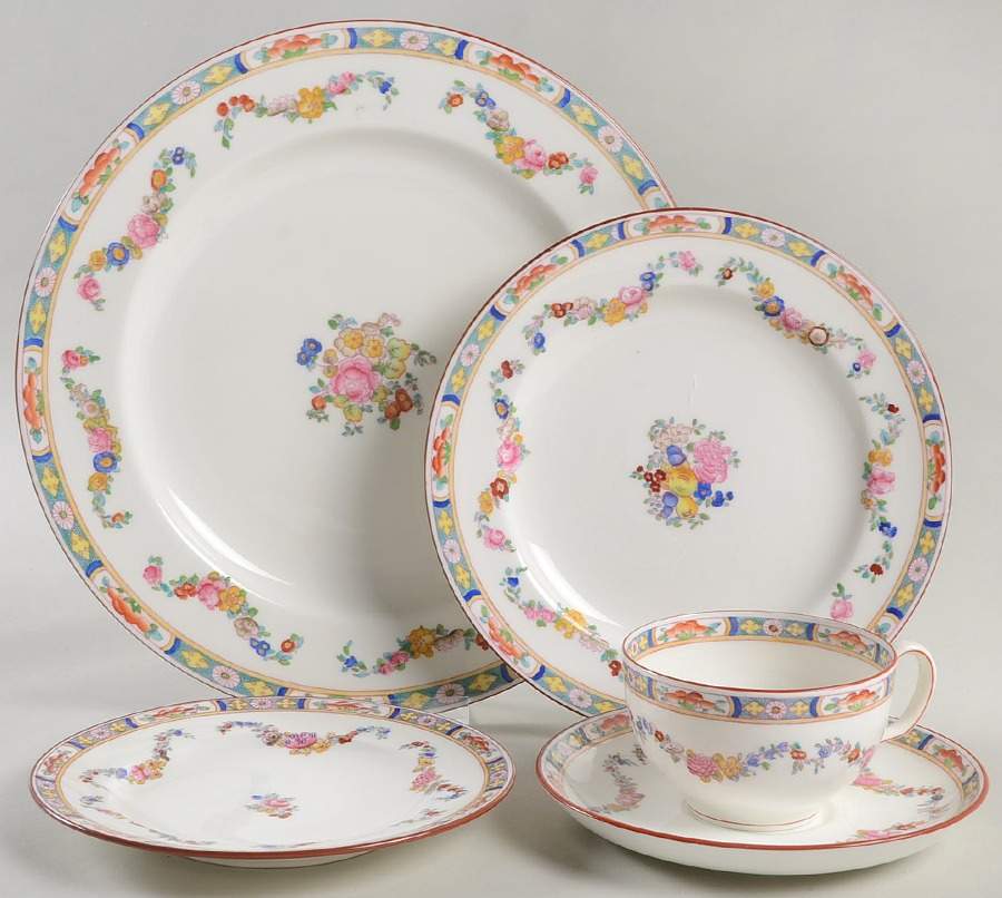 Minton Rose (Older, Smooth) 5 Piece Place Setting by Minton-1