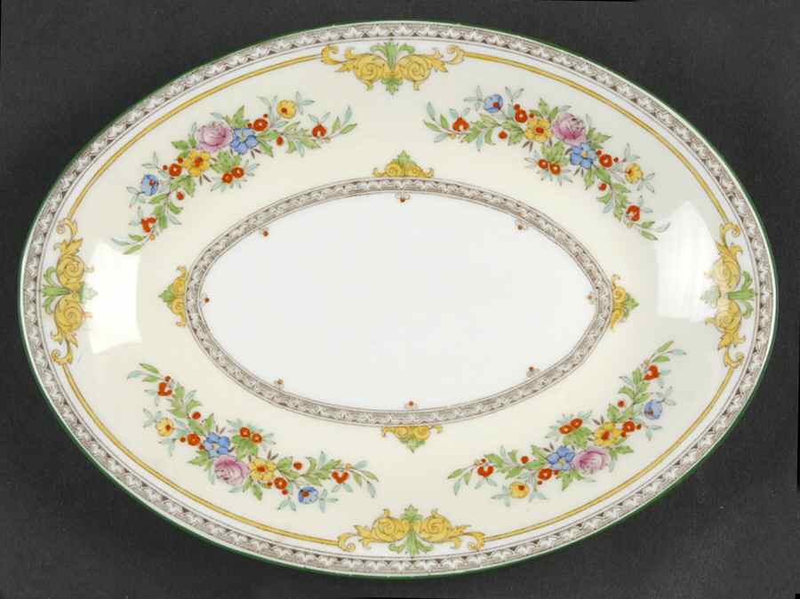 Stanwood Underplate for Gravy Boat by Minton-1
