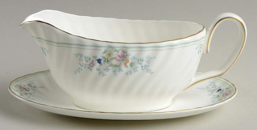 Sunningdale Gravy Boat & Underplate by Minton-1