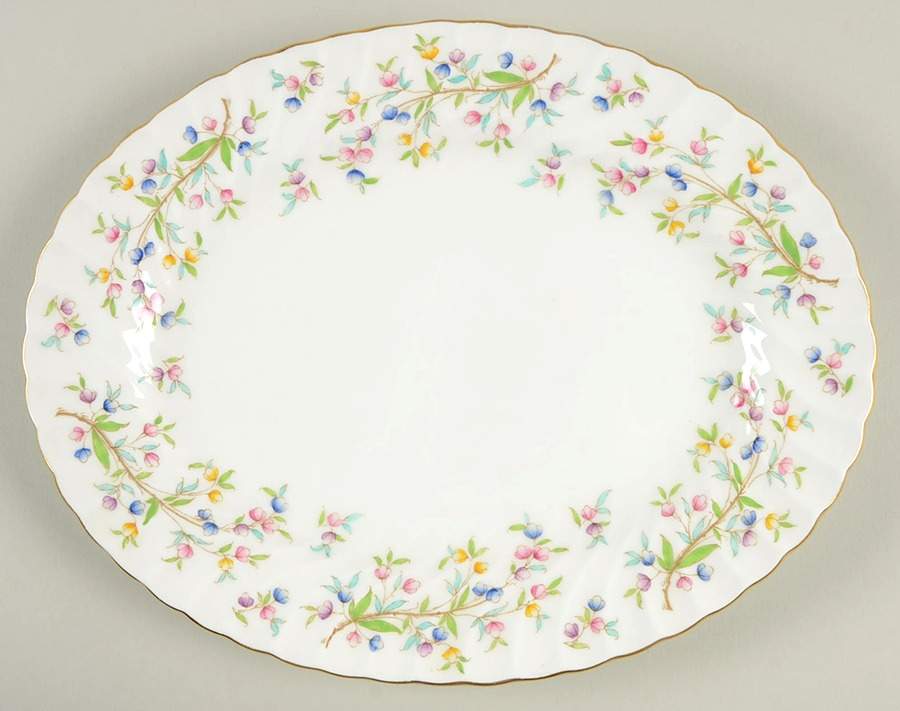 Virginia 10" Oval Serving Platter by Minton-1