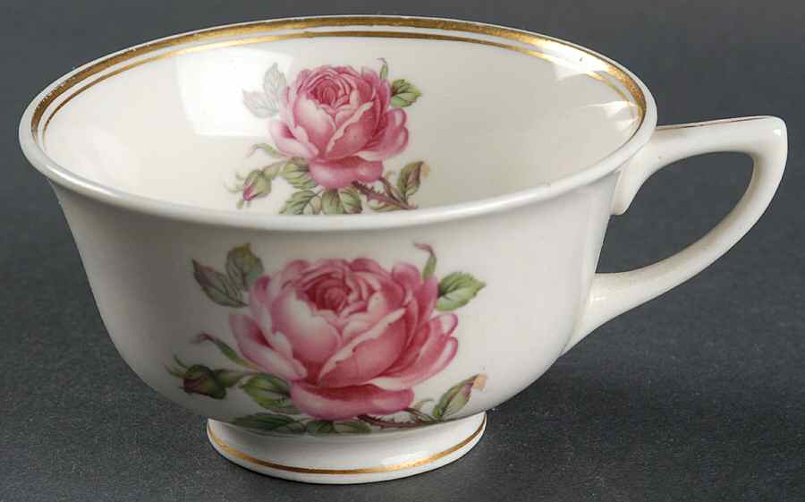 Manor Rose Gold Footed Cup by Manor House (USA)-1
