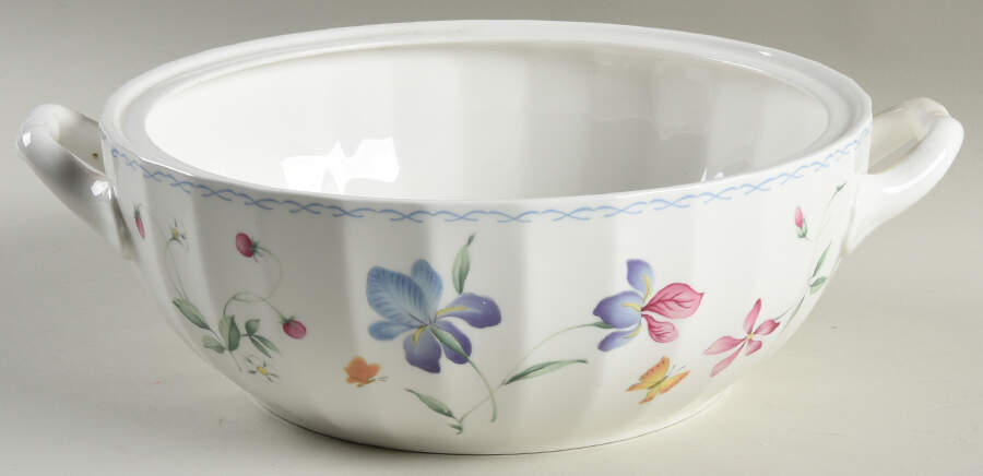 Regency Plantation Colonial Round Vegetable No Lid by Mason's-1