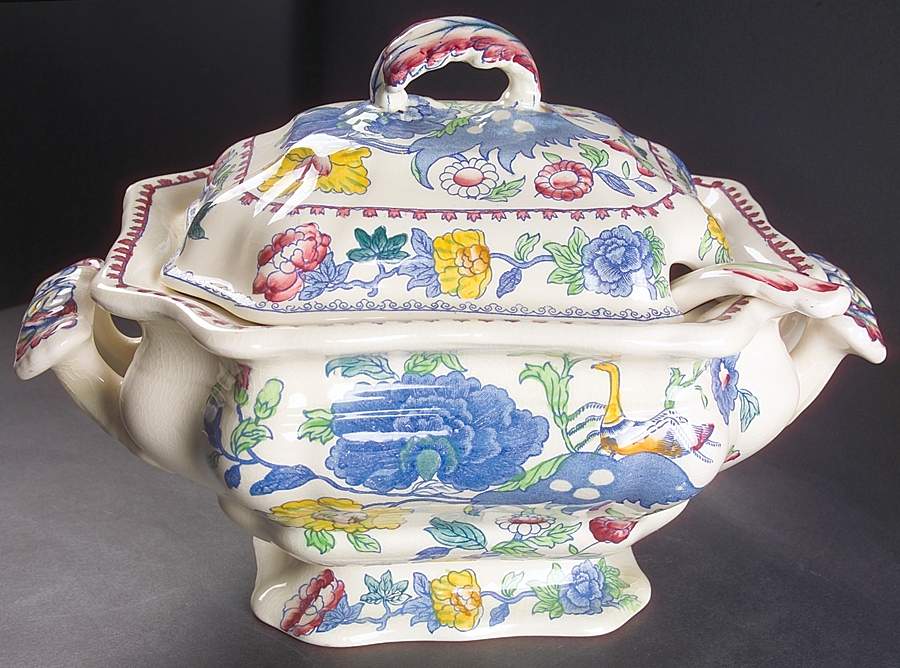 Regency Plantation Colonial Tureen & Lid w/Ladle by Mason's-1