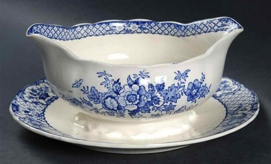 Stratford Royal Blue (No Trim) Gravy Boat with Attached Underplate by Mason's-1